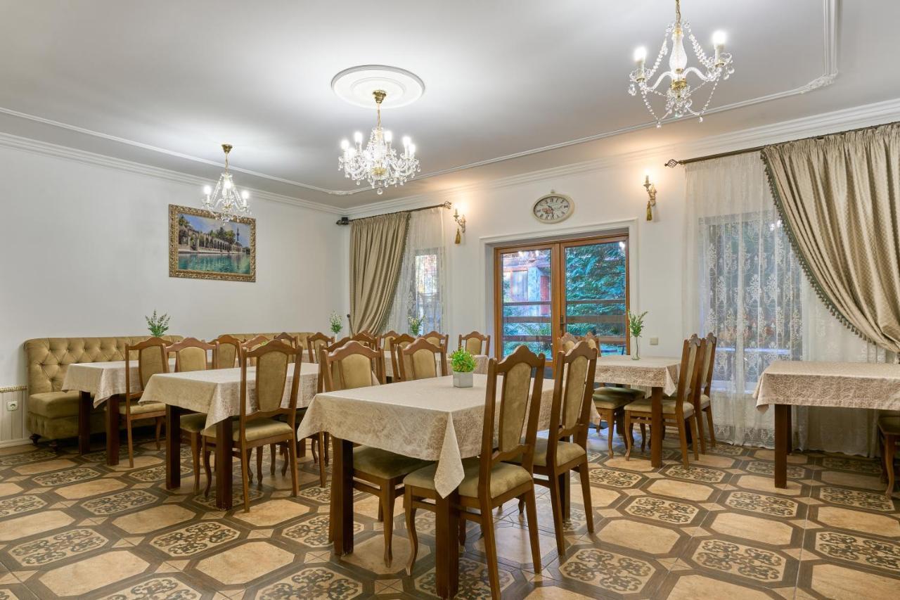 Tsaryna Sadyba Jablunicja Kültér fotó